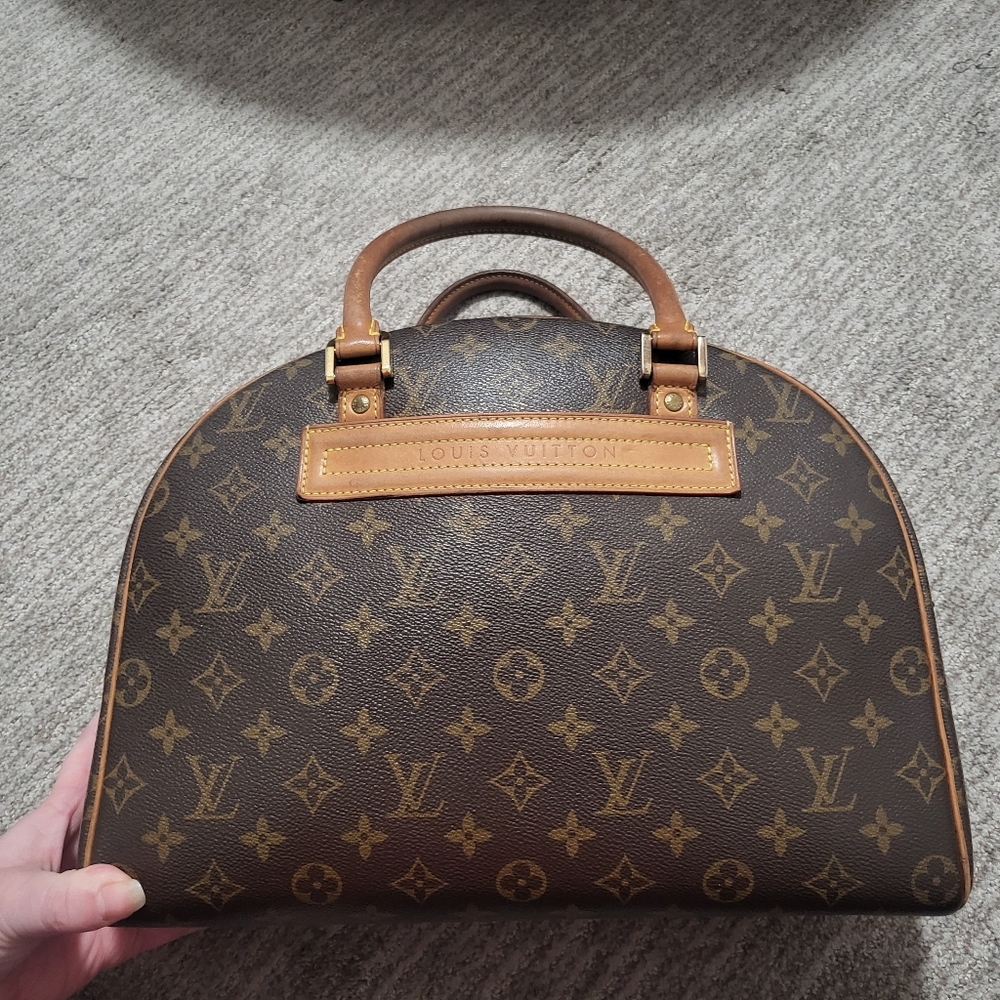 Louis Vuitton LV Nolita Bowler Satchel Bag Monogram Comes with an LV Lock & Key - Picture 4 of 17